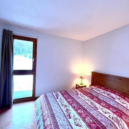 Chalet Vars 8 A 10 Personnes, Proche Des Pistes Exterior photo