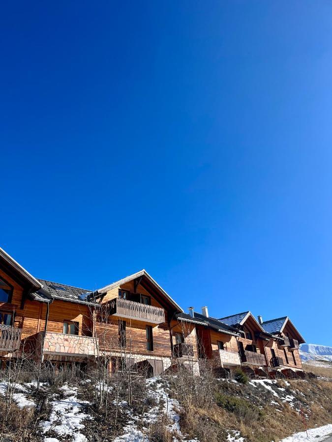 Chalet Vars 8 A 10 Personnes, Proche Des Pistes Exterior photo